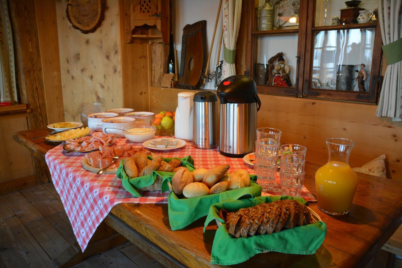 Rifugio Graziani Huette Ξενοδοχείο San Vigilio Di Marebbe Εξωτερικό φωτογραφία