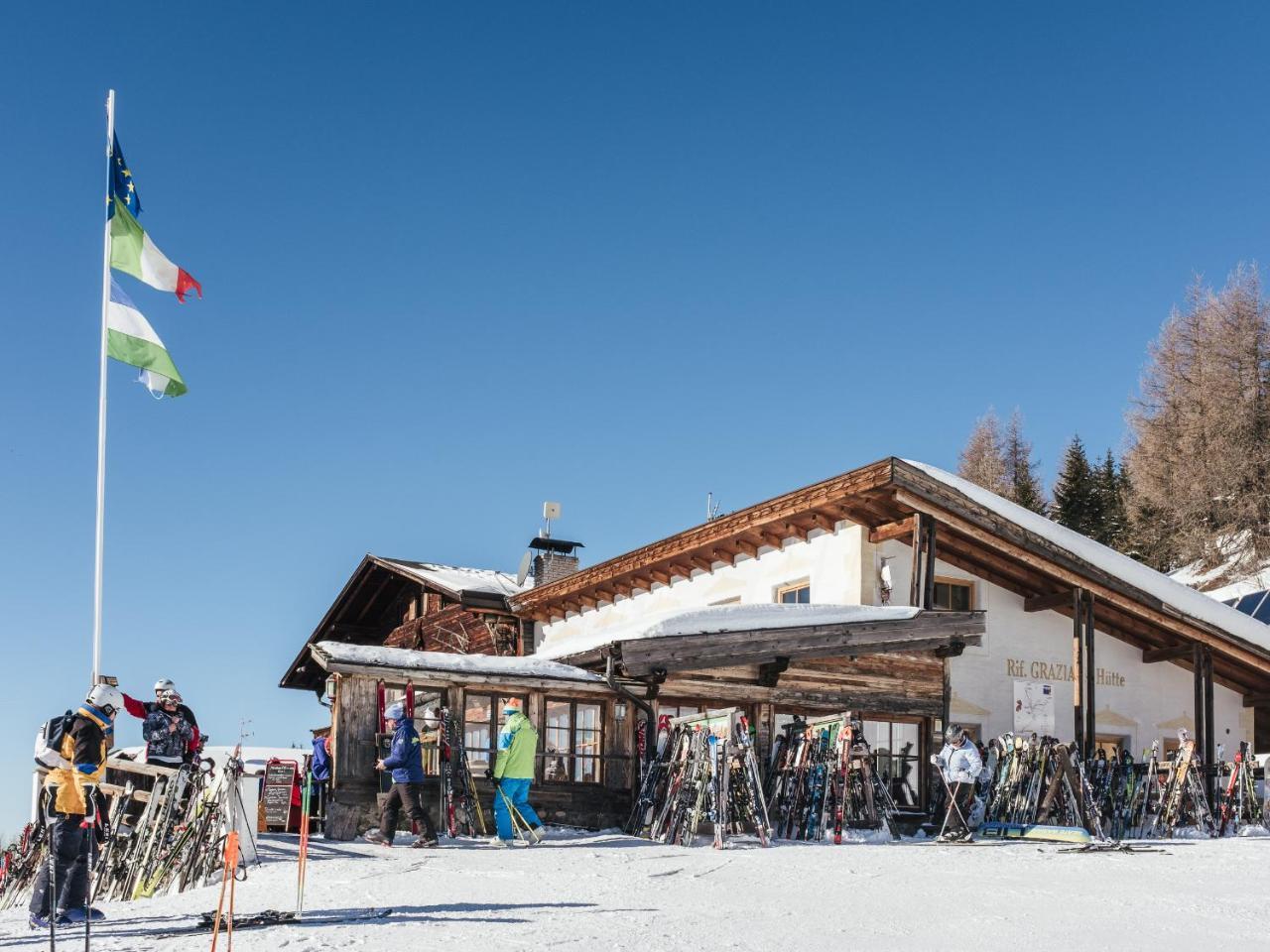 Rifugio Graziani Huette Ξενοδοχείο San Vigilio Di Marebbe Εξωτερικό φωτογραφία